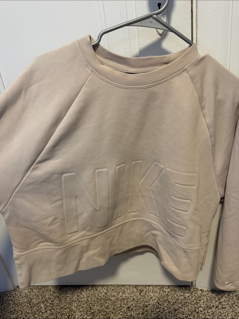 Nike Women's Light Beige Embossed Crewneck Sweatshirt
